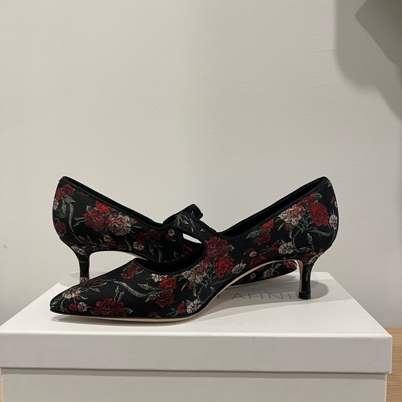 Manolo Blahnik Floral Jacquard Mary Jane Kitten Heel Pumps